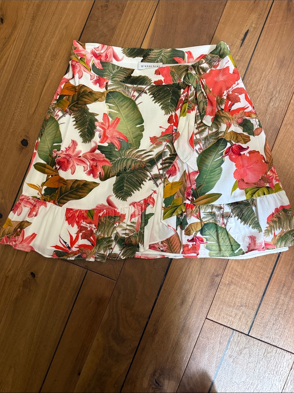 Gianni Bini White Tropical Floral Mini Skirt with Pink & Green Print Sz 2